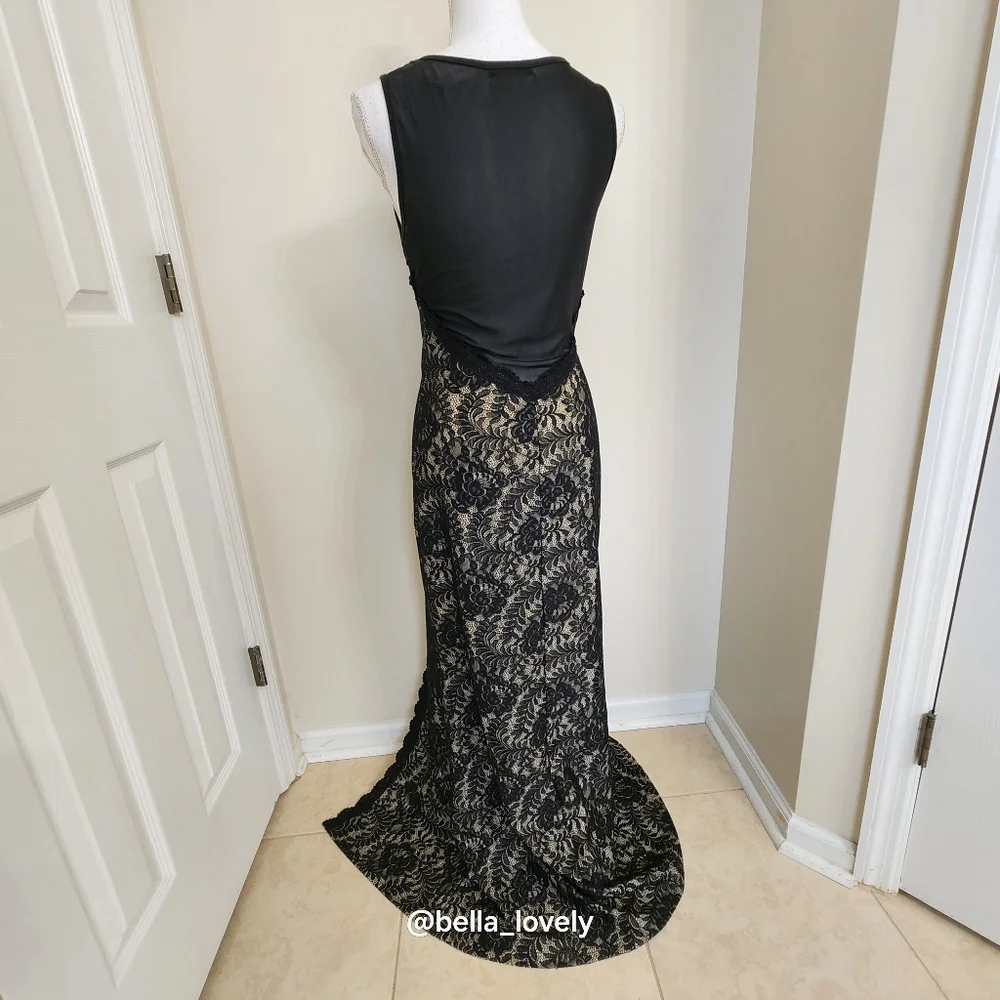 Formal Elegant Black Cream Lace Backless Sheer Back Dress - Picture 11 of 12